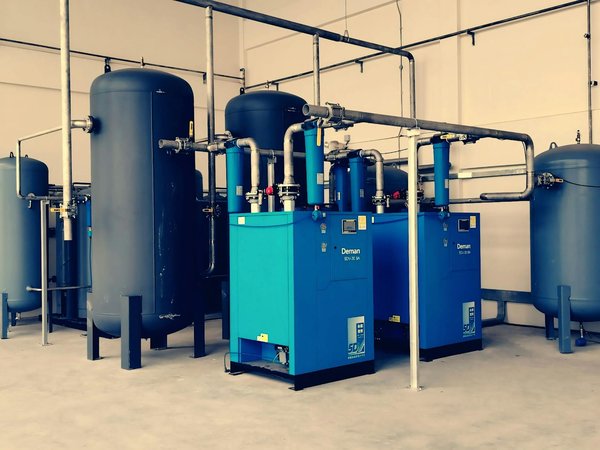 Compressed air industrial plant equipment